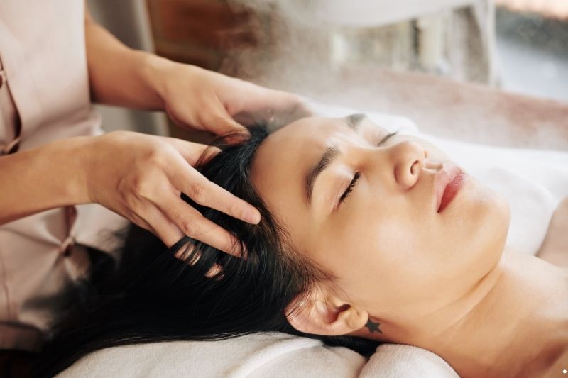 Massage nữ tại nhà nâng cao sức khỏe