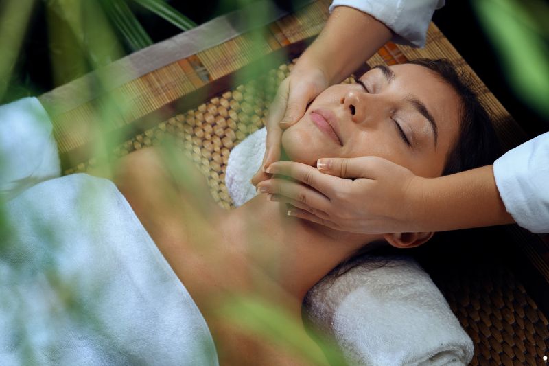 Massage Nhật Bản