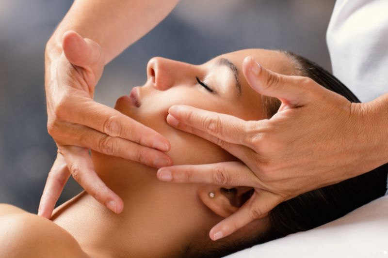 dịch vụ massage tại nhà tphcm