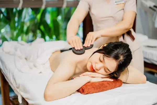 Dịch vụ Massage tận nhà tại quận 3 uy tín, giá rẻ, phục vụ 24/7 của Massage Pro